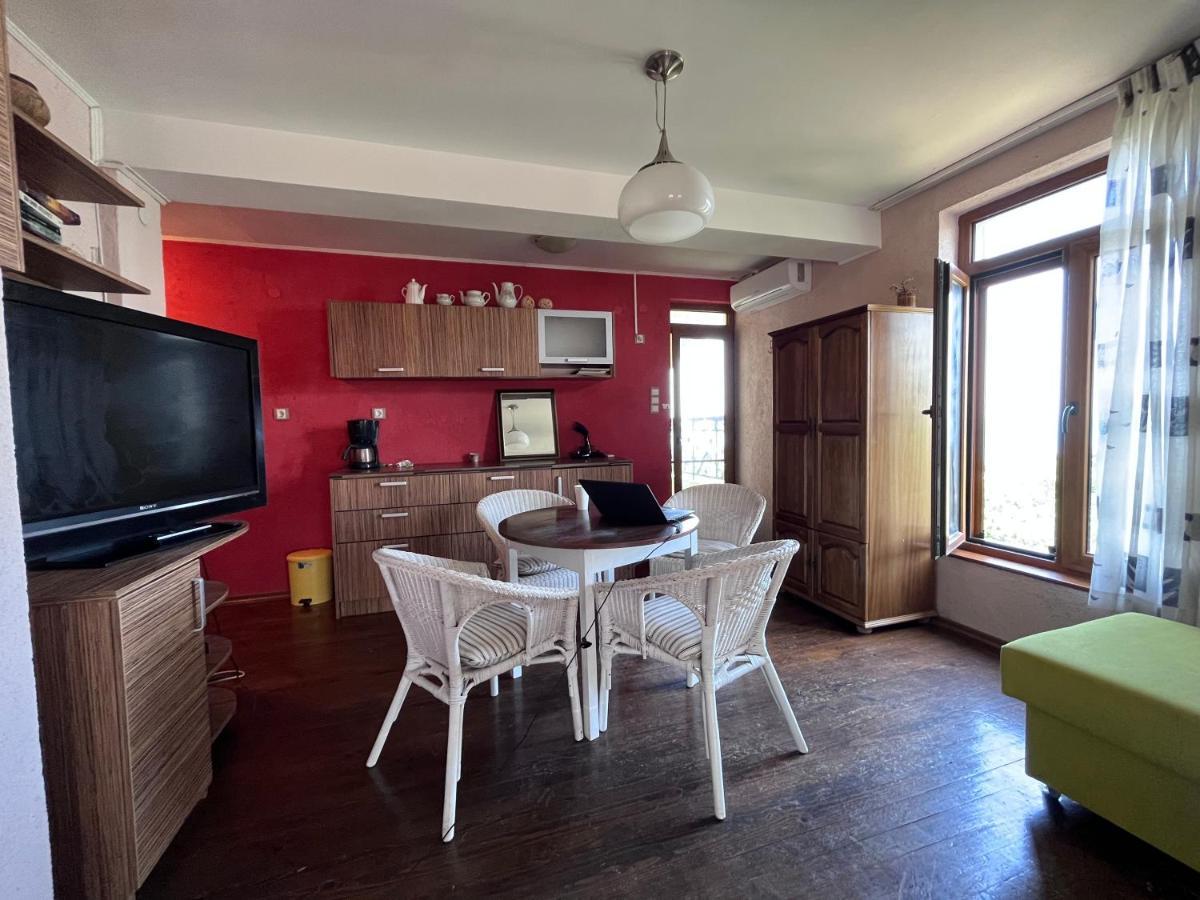 Brunette Beauties Guesthouse & Studio Sinemorets Ngoại thất bức ảnh