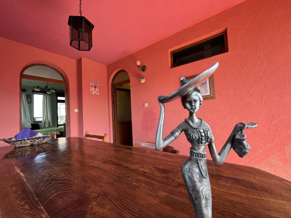 Brunette Beauties Guesthouse & Studio Sinemorets Ngoại thất bức ảnh